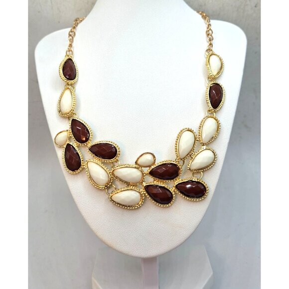 Gold Tone Statement Necklace With Brown & Cream Teardrop Resin Stones - Picture 3 of 3